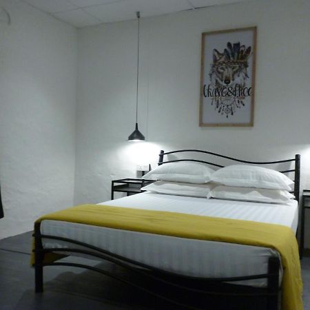 Ola Hostel Malacca Eksteriør bilde