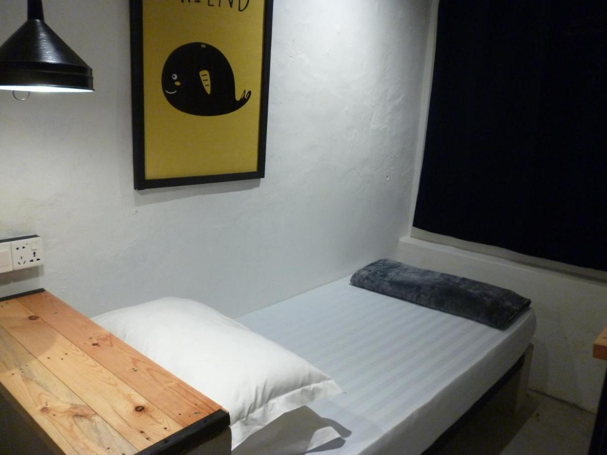 Ola Hostel Malacca Eksteriør bilde
